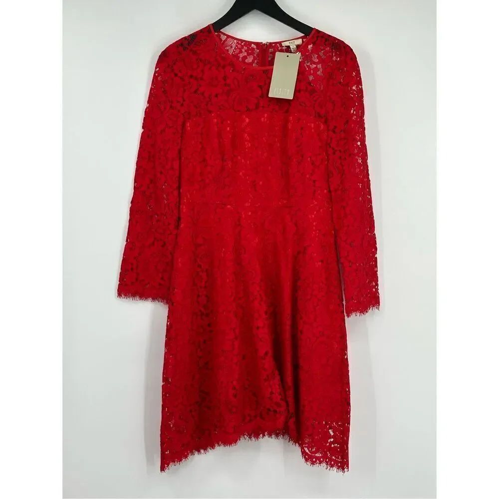 Finity NWT red lacy dress size 6